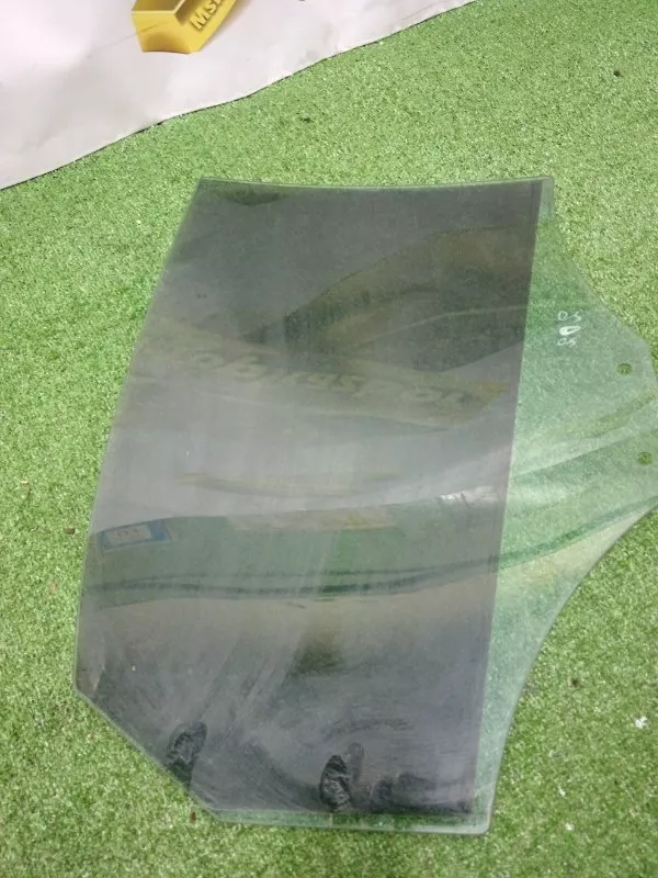 Стекло двери Audi A4 2009 8K5845205E B8, заднее левое