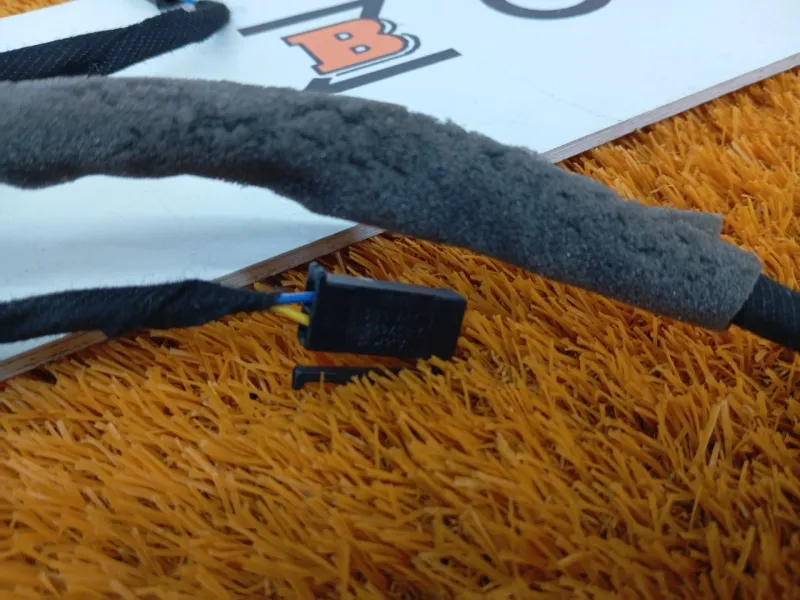 Проводка двери