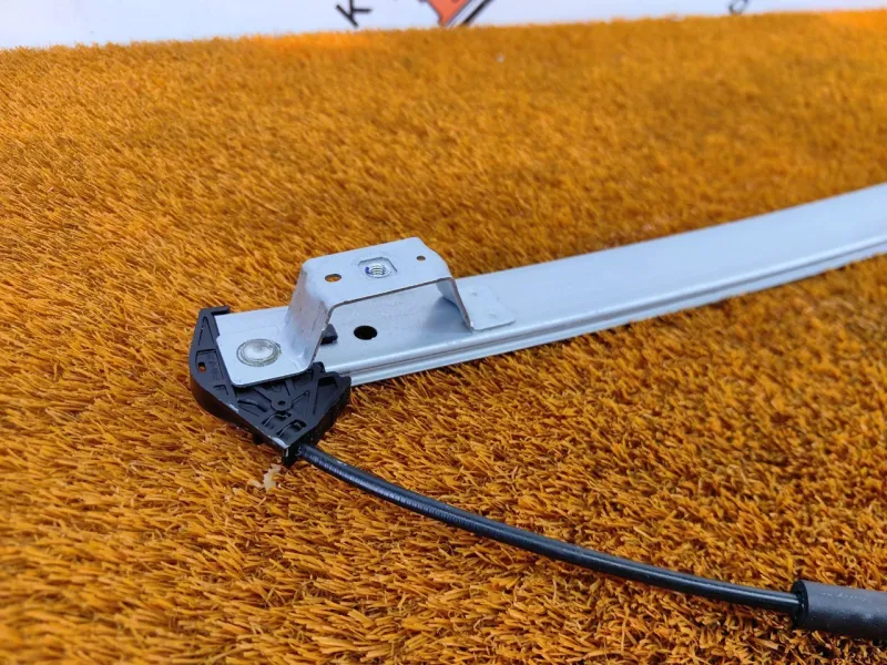 Стеклоподъемник