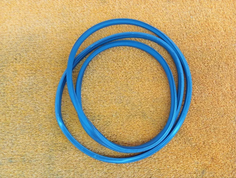 Уплотнитель двери