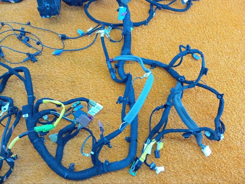 Проводка салона