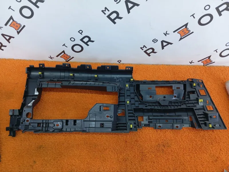 Накладка на торпедо