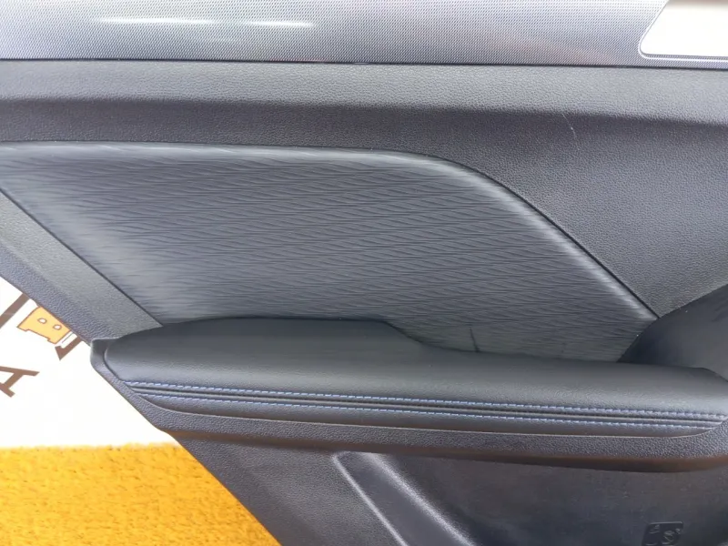 Обшивка двери