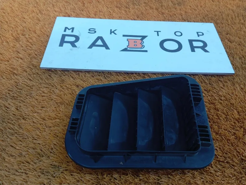 Решетка вентиляционная