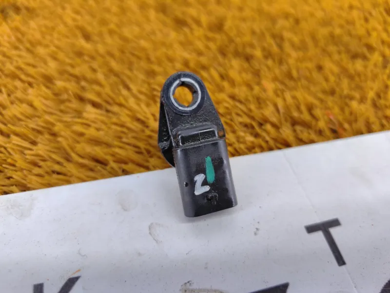 Датчик положения распредвала