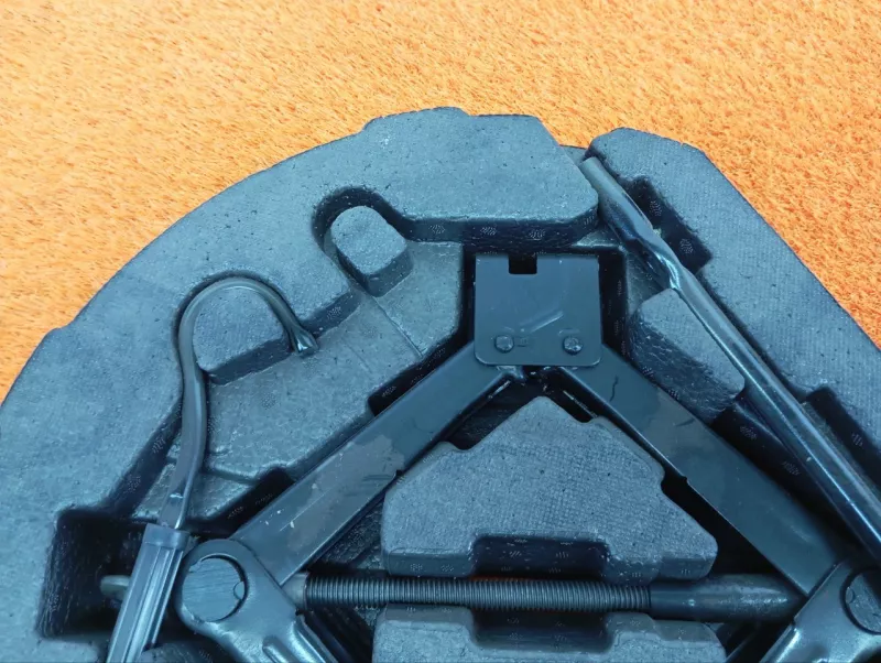 Ящик для инструментов