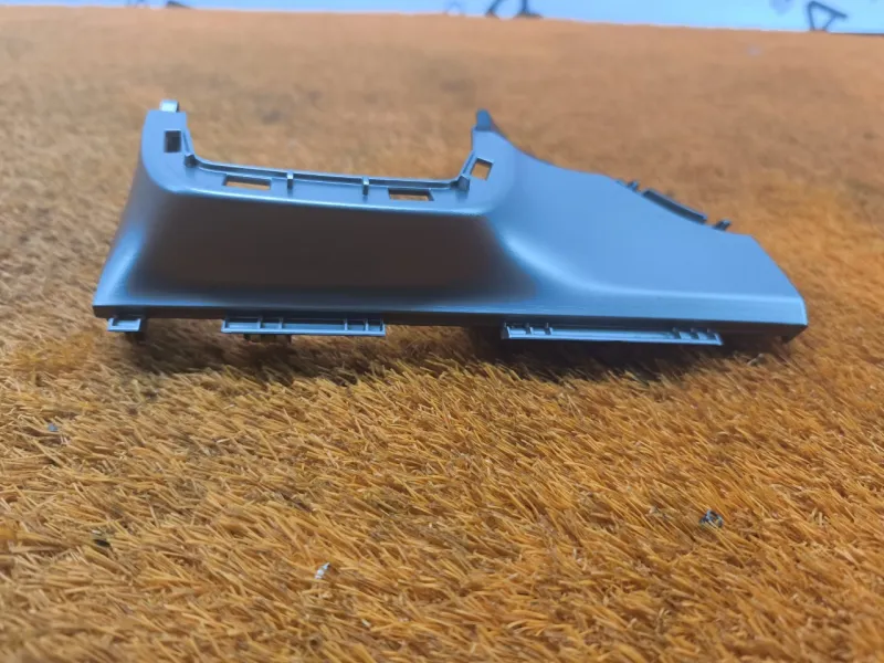 Декоративная накладка торпедо