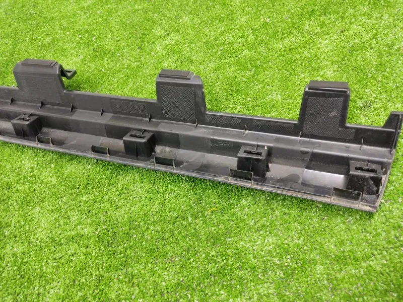 Молдинг двери