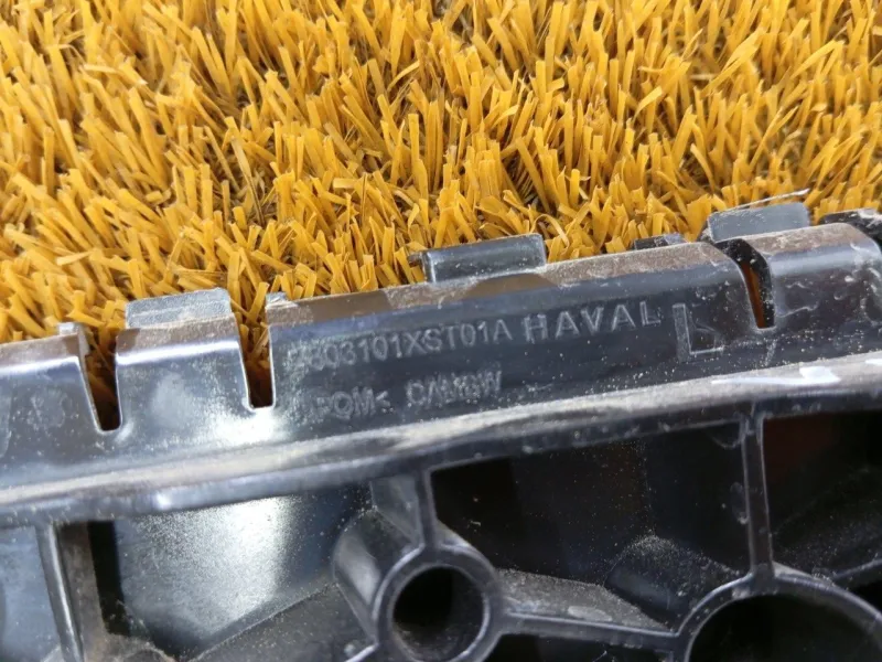 Крепление бампера