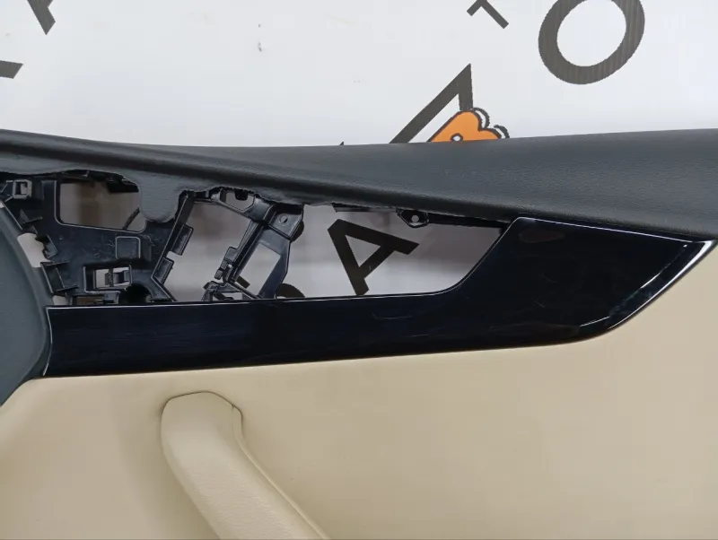 Обшивка двери