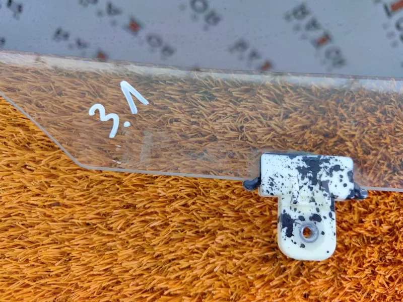 Стекло двери