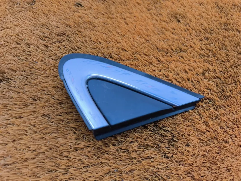 Молдинг двери