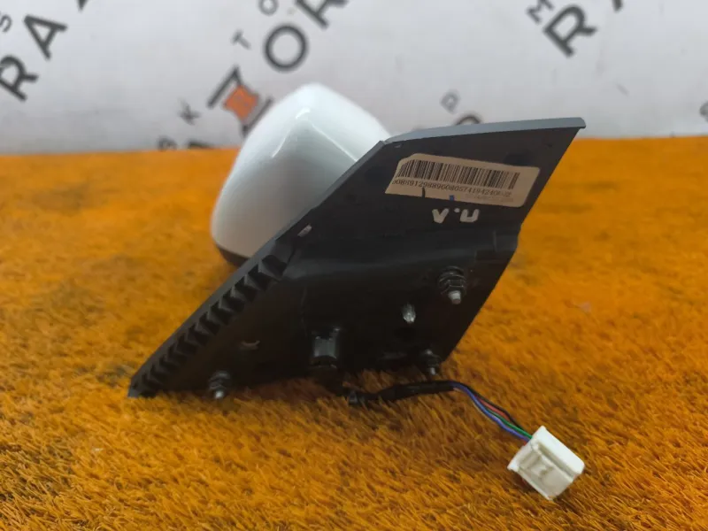 Зеркало боковое