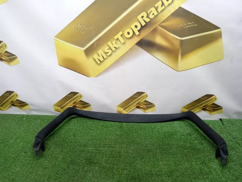 Обшивка двери багажника