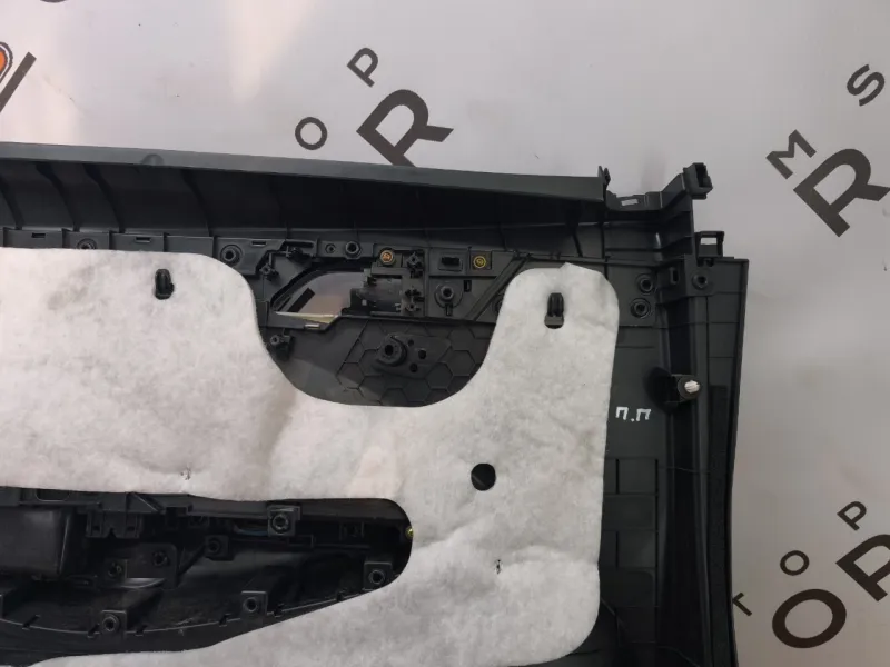 Обшивка двери