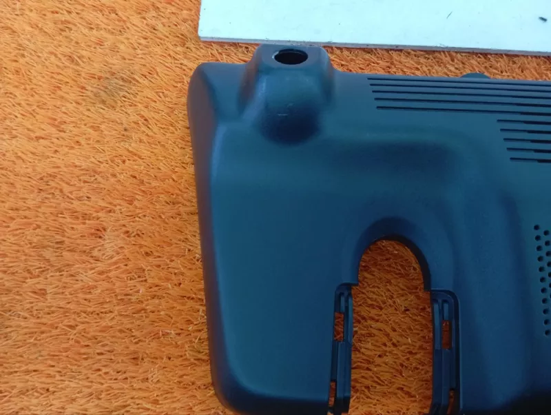 Крышка салонного зеркала