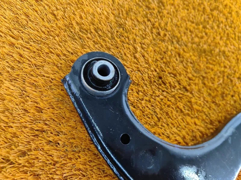 Рычаг подвески