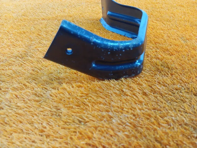 Крепление бампера