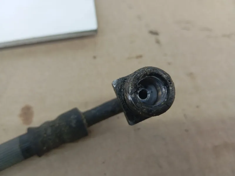 Шланг тормозной