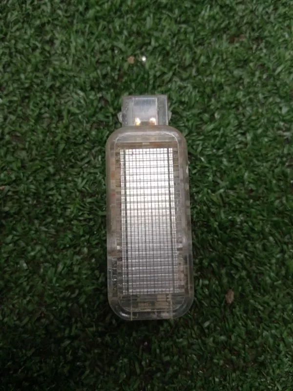 Плафон подсветки двери