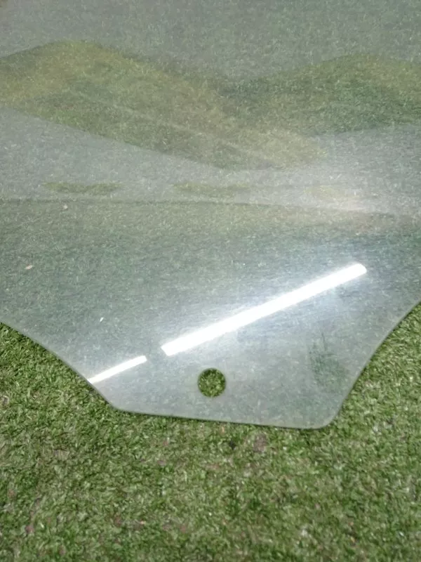 Стекло двери BMW 3-Series 2007 51347060267 E91, заднее левое