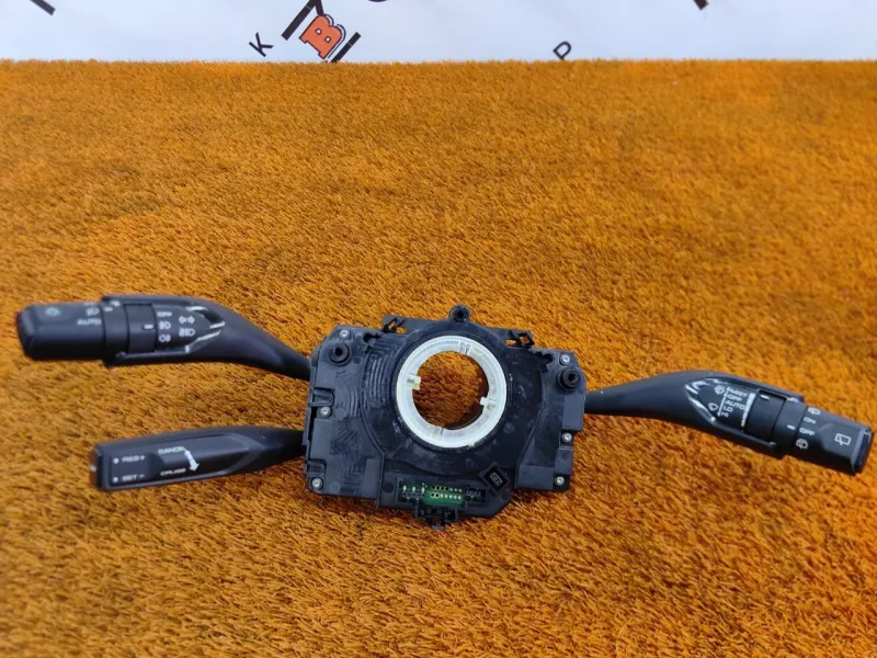 Подрулевой переключатель