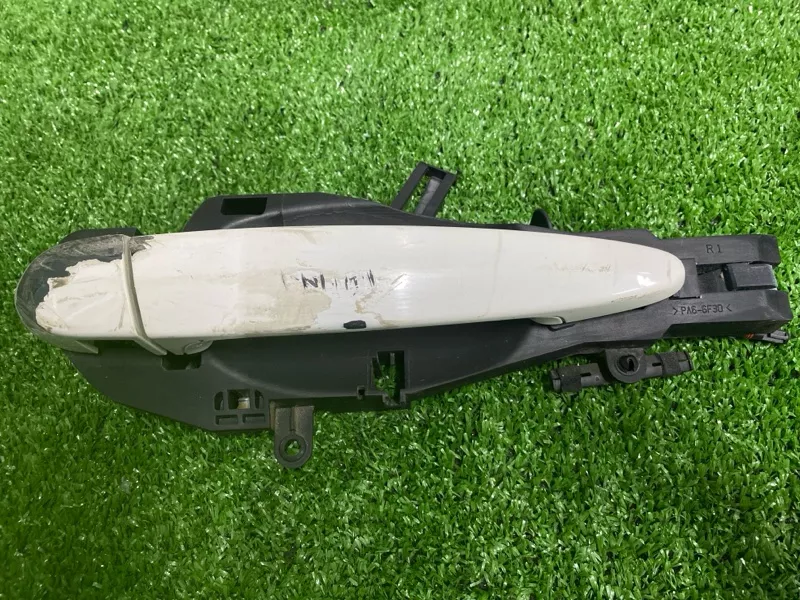 Ручка двери наружняя