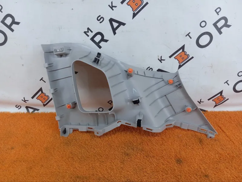 Обшивка стойки