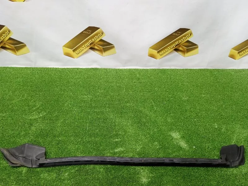 Уплотнитель стекла двери