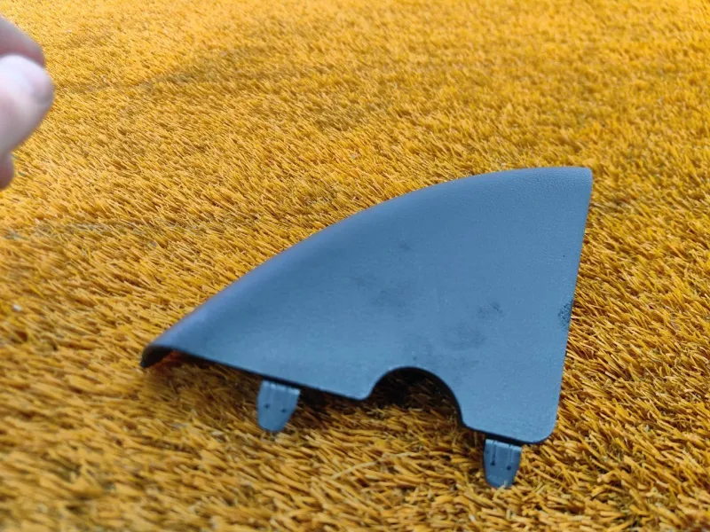 Накладка в салоне