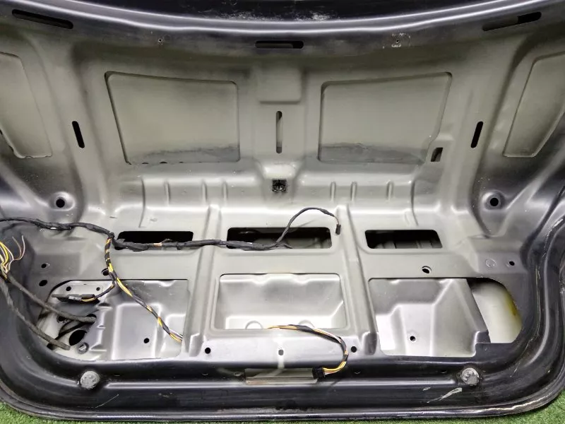 Крышка багажника