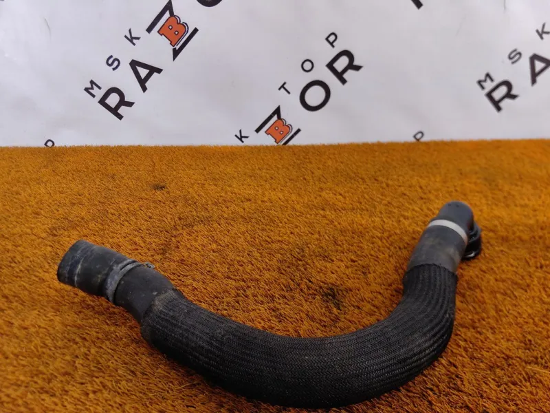 Патрубок радиатора