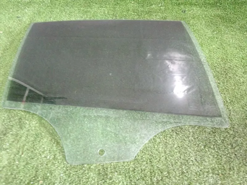 Стекло двери