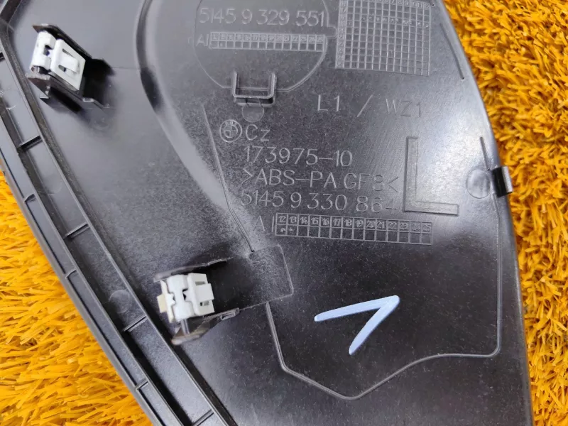 Накладка на торпедо