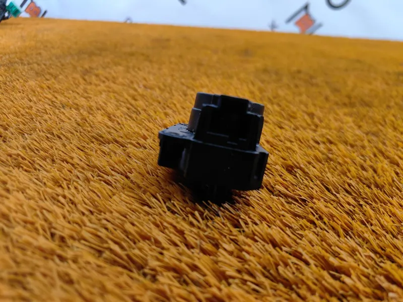 Моторчик заслонки печки