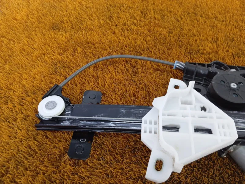 Стеклоподъемник