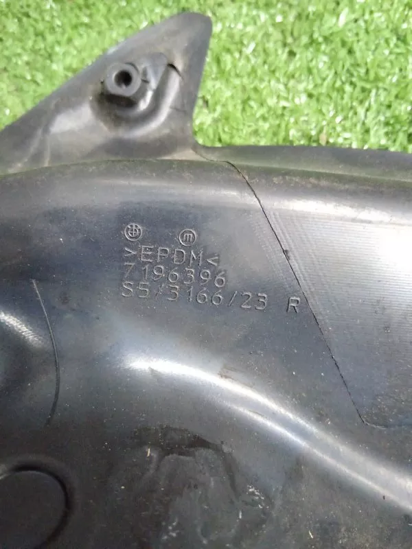 Уплотнитель стекла двери