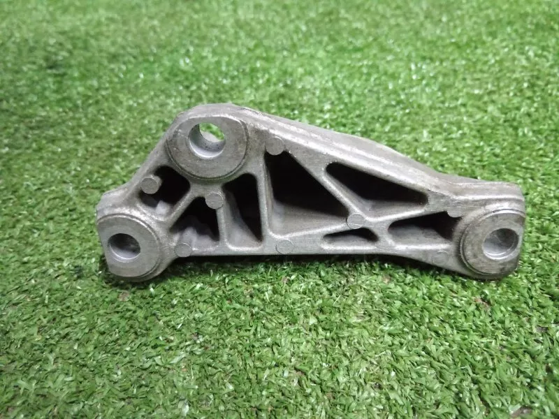 Кронштейн ТНВД