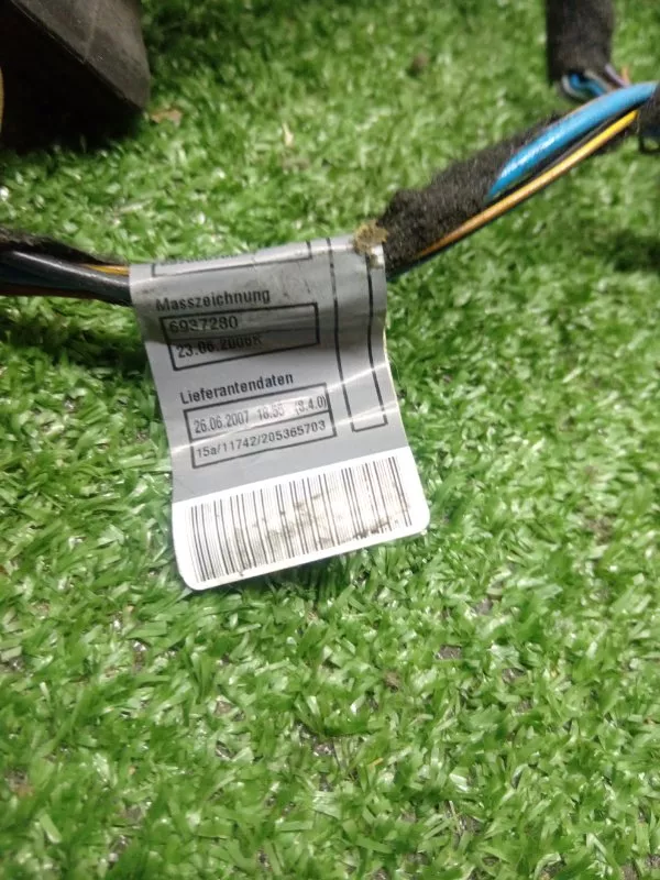 Проводка двери