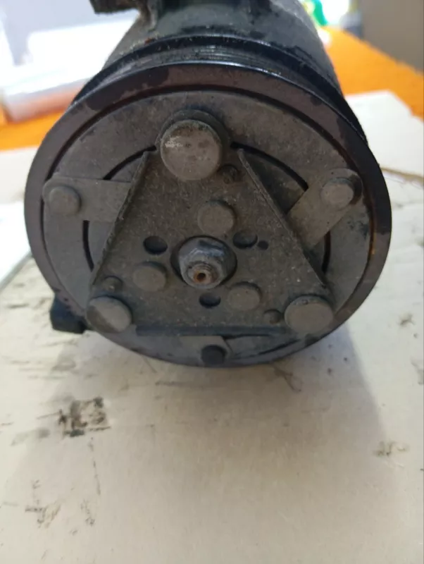 Компрессор кондиционера