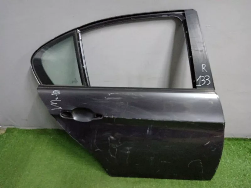 Дверь BMW 3-Series 2005 41007203648 E90, задняя правая