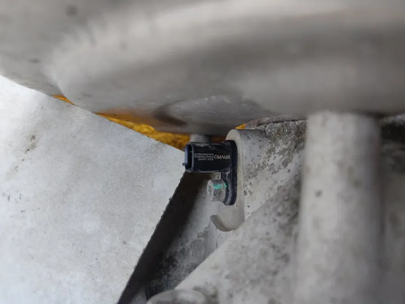 Кулак поворотный