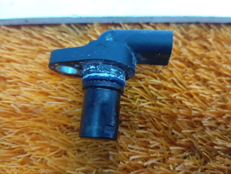 Датчик положения распредвала