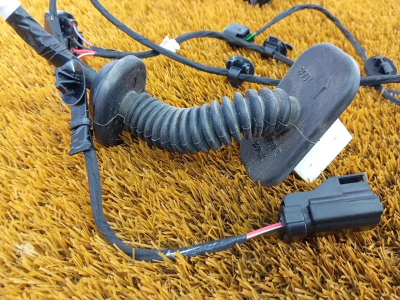 Проводка двери