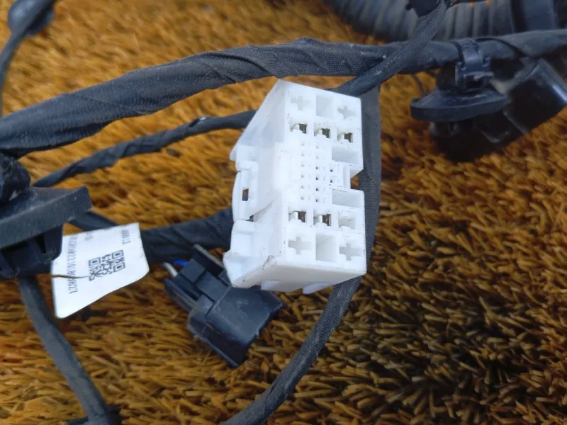 Проводка двери