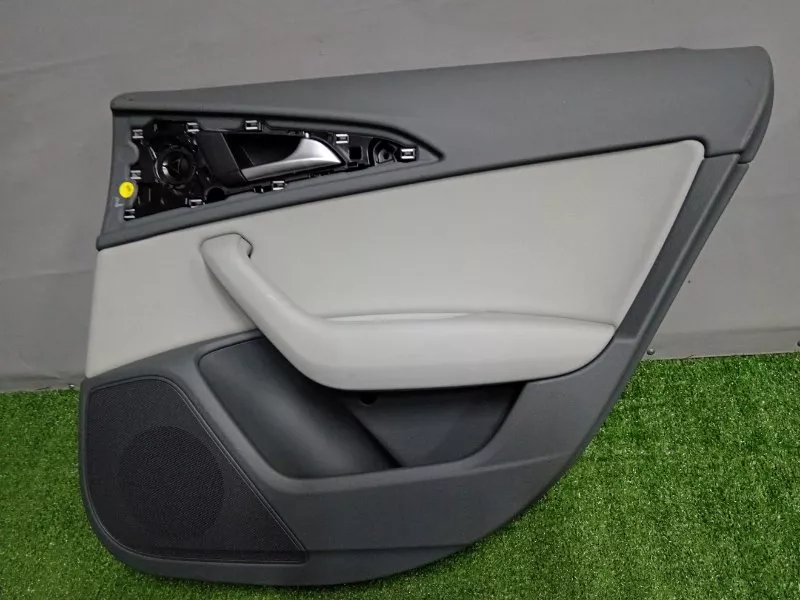 Обшивка двери Audi A6 2011 4G0867306 C7, задняя правая