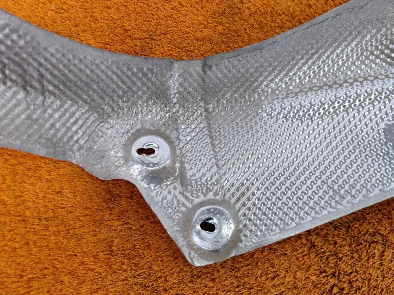 Экран тепловой глушителя