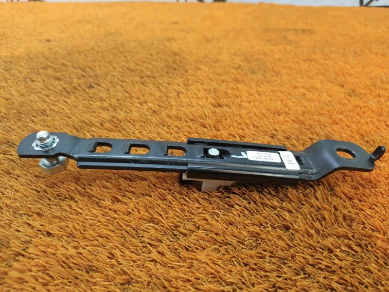 Механизм регулировки ремня безопасности