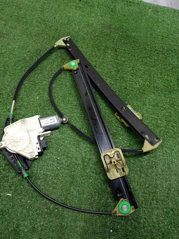 Стеклоподъемник Audi A4 2008 8K0959802 B8, передний правый