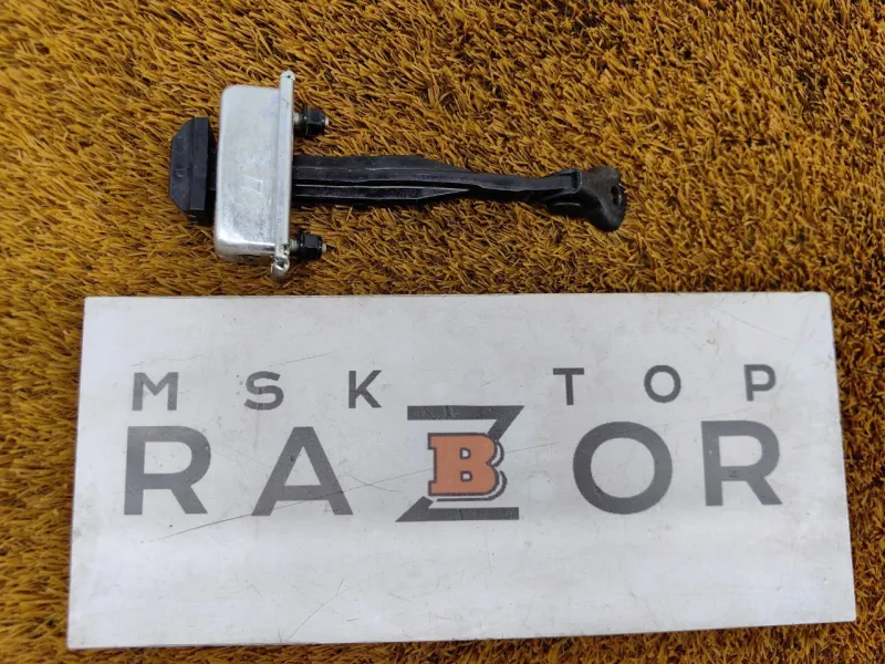 Ограничитель двери